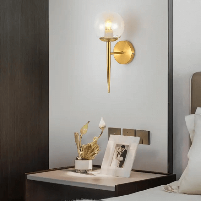 Applique murale vintage avec métallique avec abat-jour en verre│ LOAN