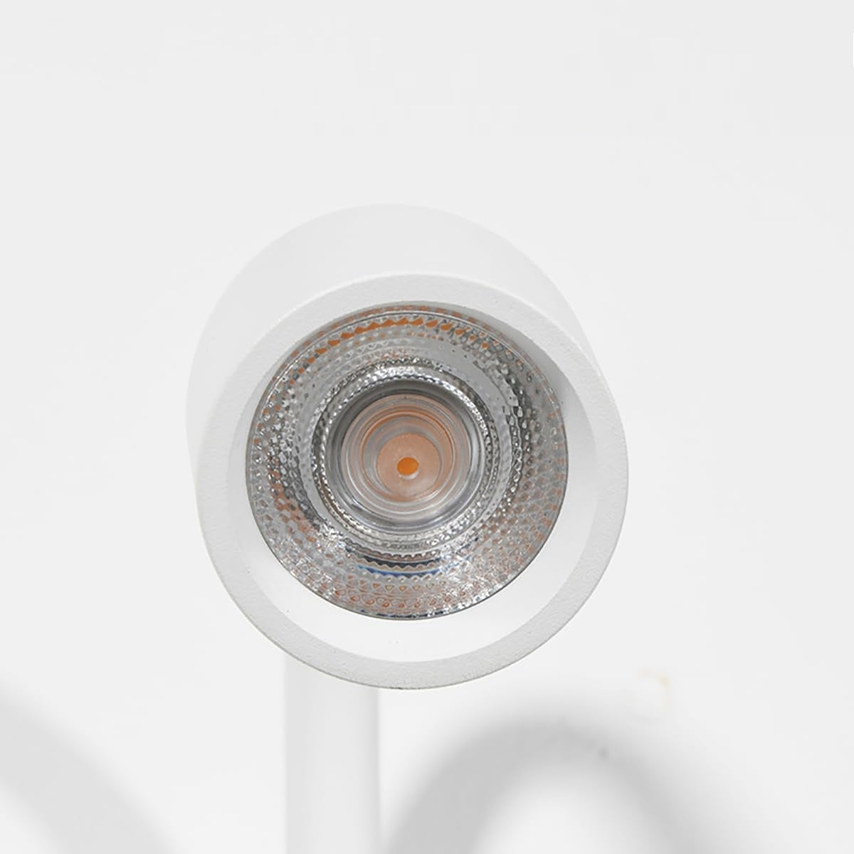 Applique murale LED avec double source lumineuse et chargeur induction │ IZNAT