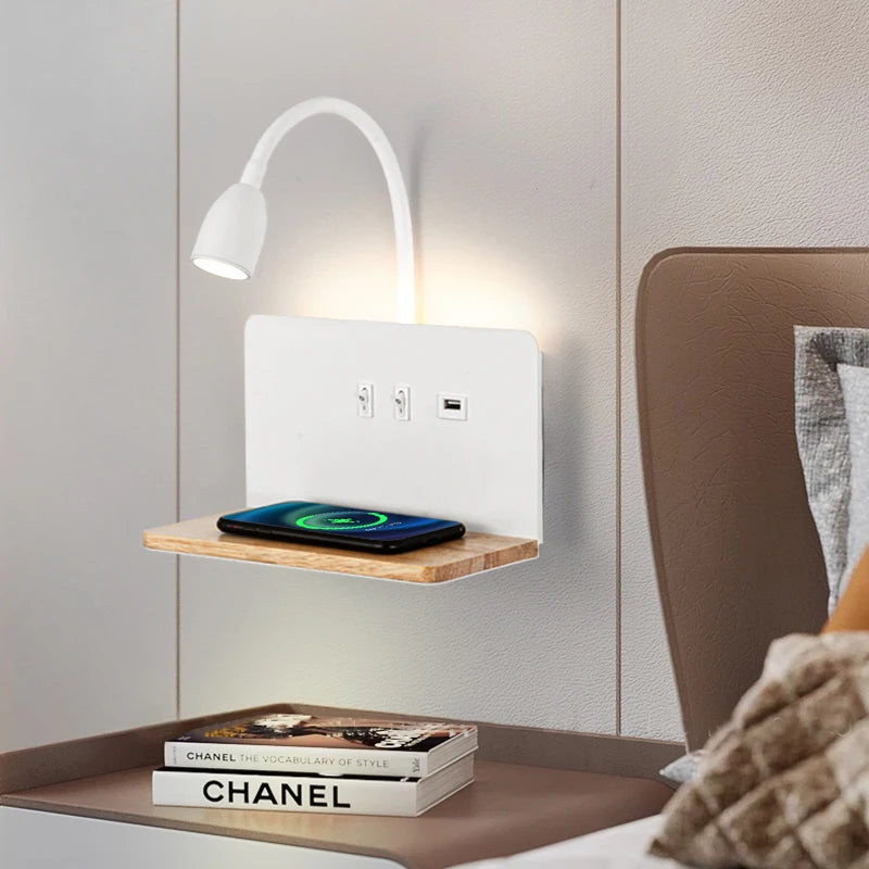 Applique murale LED avec double source lumineuse et chargeur induction │ IZNAT