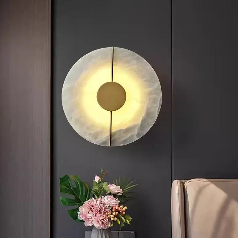 Applique murale LED ronde en marbre et en laiton AZRO