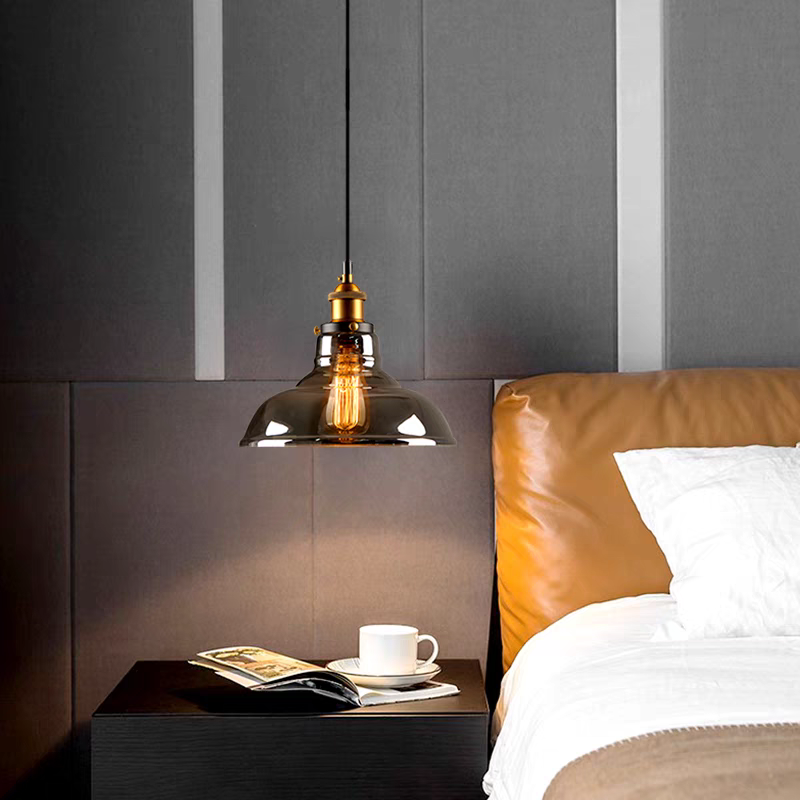 Suspension industrielle en verre fumé ROMINA