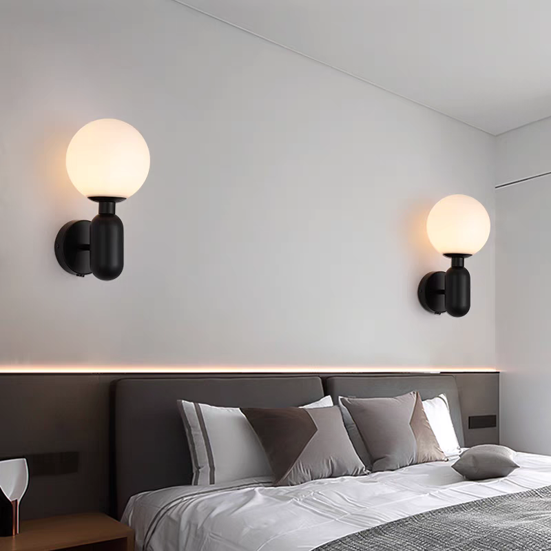 Applique murale LED moderne en métal et verre │ILOK