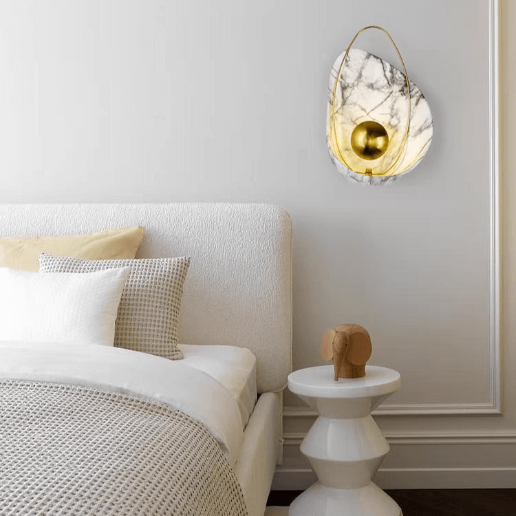 Applique murale LED en marbre au design scandinave│ PERLA