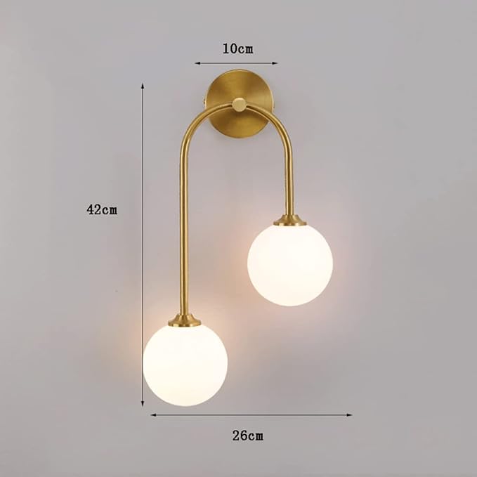 Applique murale double doré en laiton avec abat - jour globe en verre opaline KENNY - product_type_Atelier Luisiano