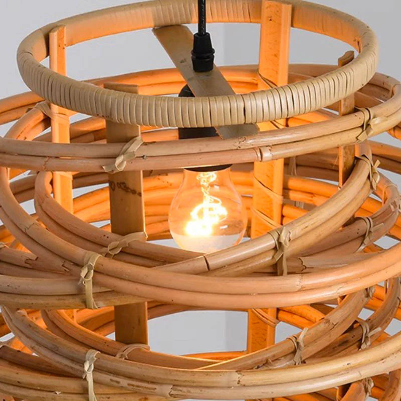 Suspension bohème en rotin TORELA