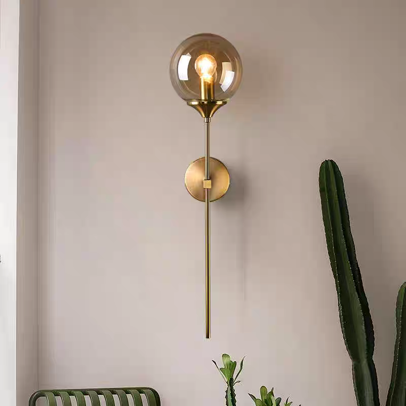 Applique murale scandinave minimaliste en laiton et en verre│ LUTA